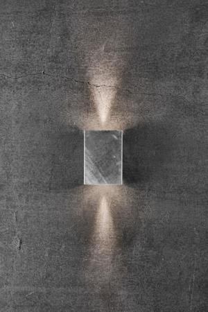 Minimalistische LED-Außenwandleuchte Fold 10 aus verzinktem Stahl up / down mit veränderbaren Abstrahlvarianten